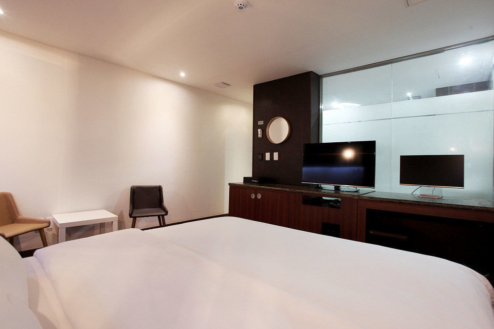 The Ace Hotel Seoul Exterior photo