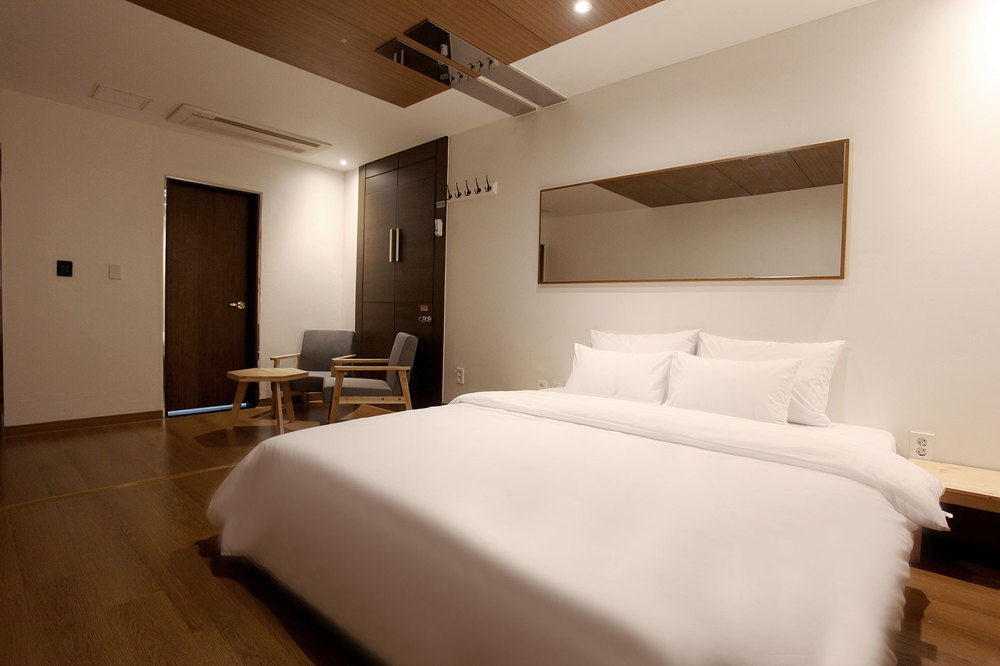The Ace Hotel Seoul Exterior photo